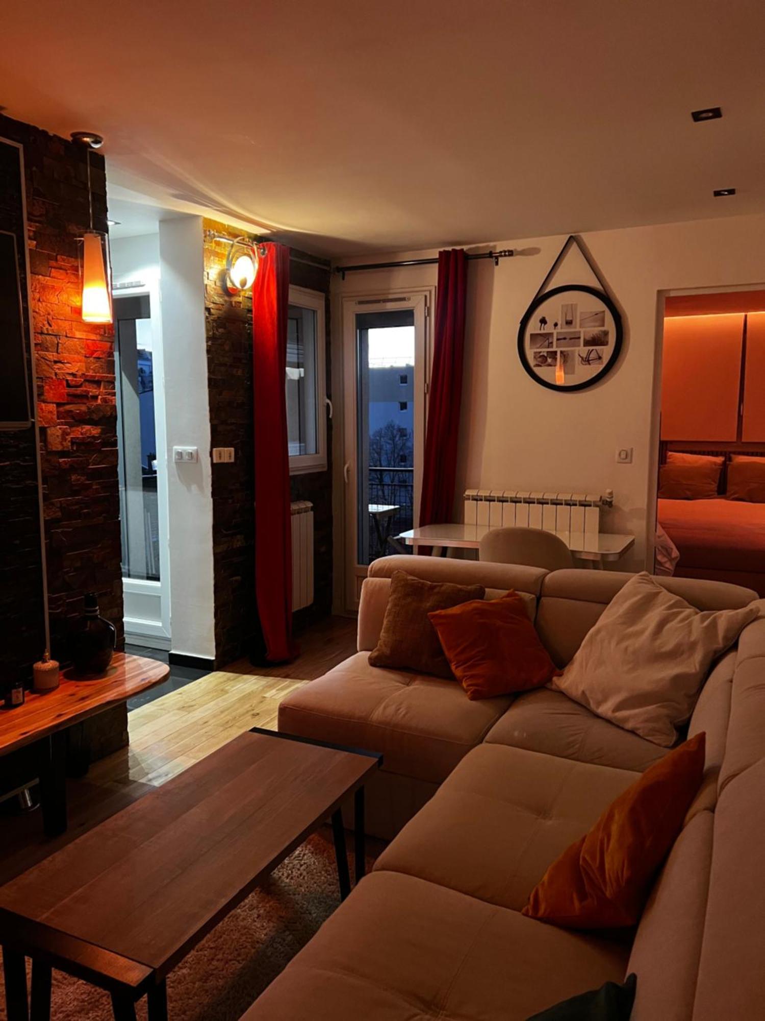 Appartement Convivial Pour Sejourner ル・クルムラン・ビセートル エクステリア 写真